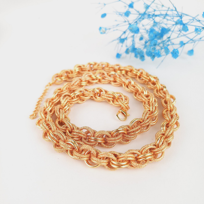 زنجیر زنانه مدل مارپیچ کد AB4