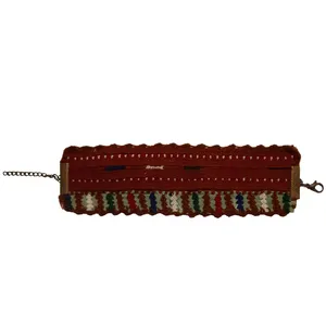 دستبند سوزن دوزی کد C21