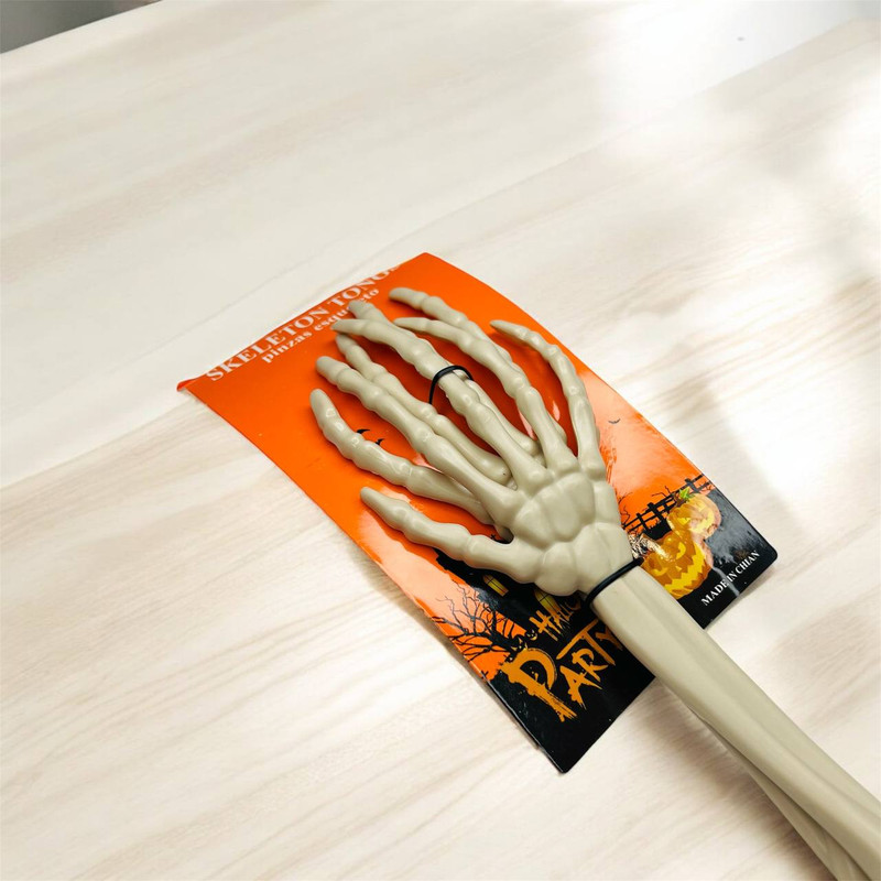 ابزار شوخی مدل دست اسکلت هالووین بسته 2 عددی