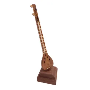 ماکت مدل سه تار