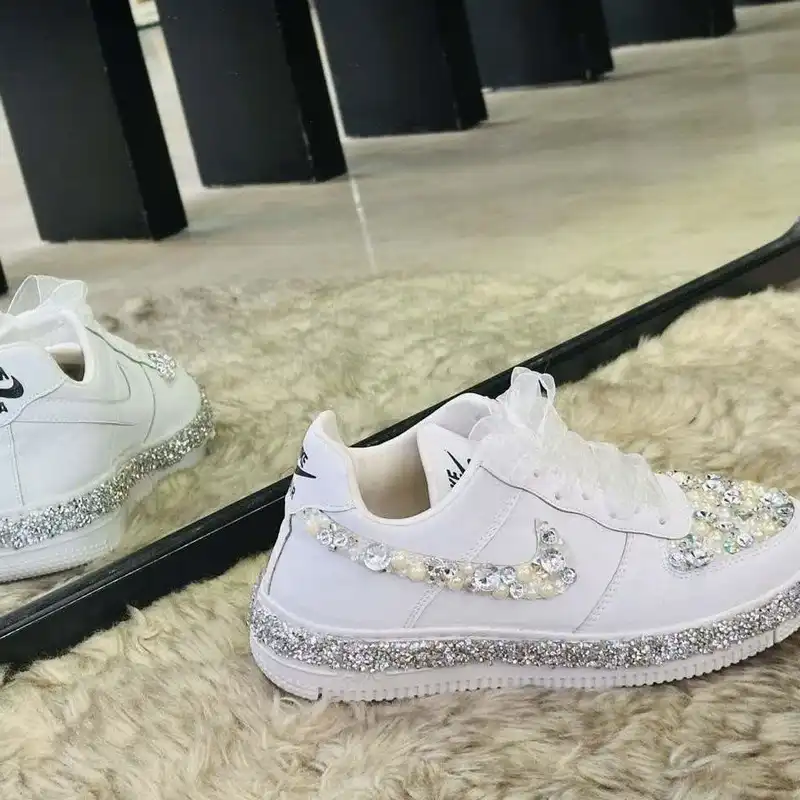 کفش پیاده روی زنانه مدل عروس