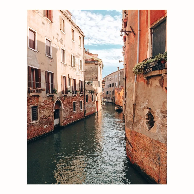 پوستر مدل  تصویر از تابلوی سفر به ونیز 