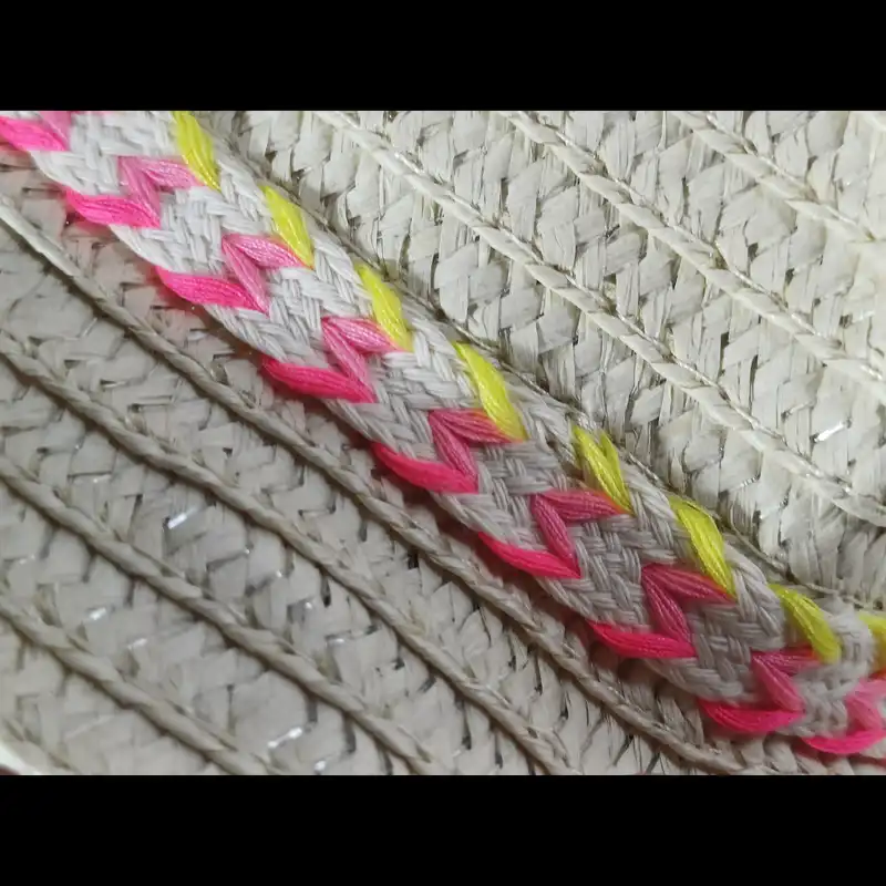 کلاه حصیری زنانه سی اند ای مدل D-40468