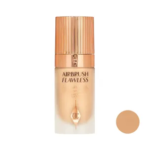 کرم پودر مایع SPF0 شارلوت تیلبری مدل Air Brush Warm  شماره 5.5 مناسب برای 
انواع پوست حجم 30 میلی لیتر