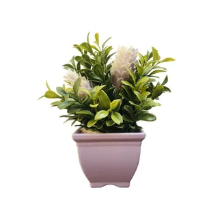 گلدان به همراه گل مصنوعی مدل BRK_B