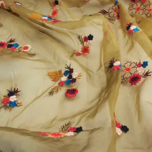   پارچه لباس مدل حریر ارگانزا گلدوزی شده کد 08