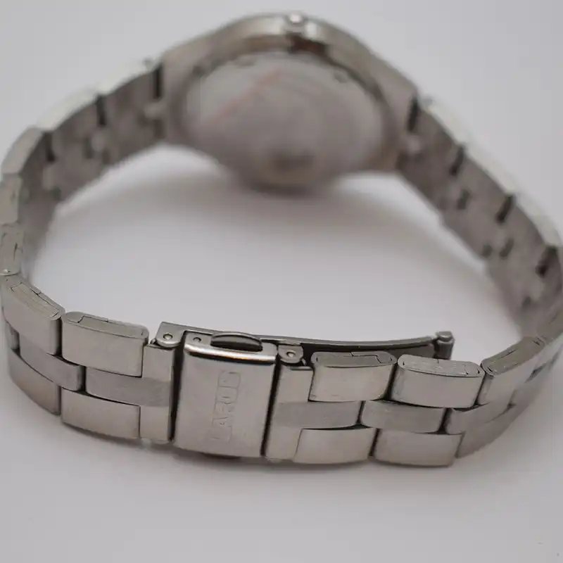 ساعت مچی عقربه ای زنانه لاروس مدل 0418-80238-1-1-1-4