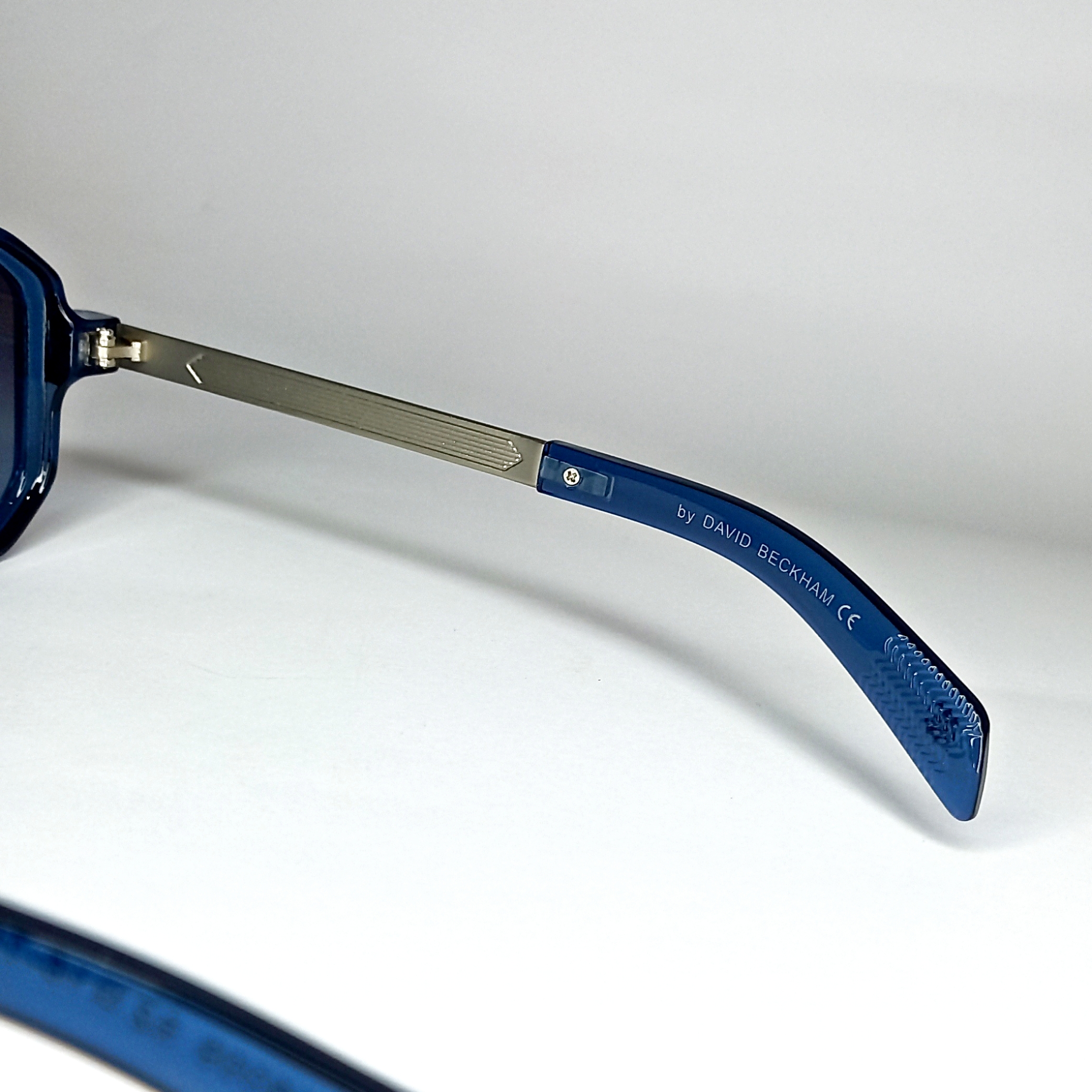 عینک آفتابی دیوید بکهام مدل V80 -  - 3