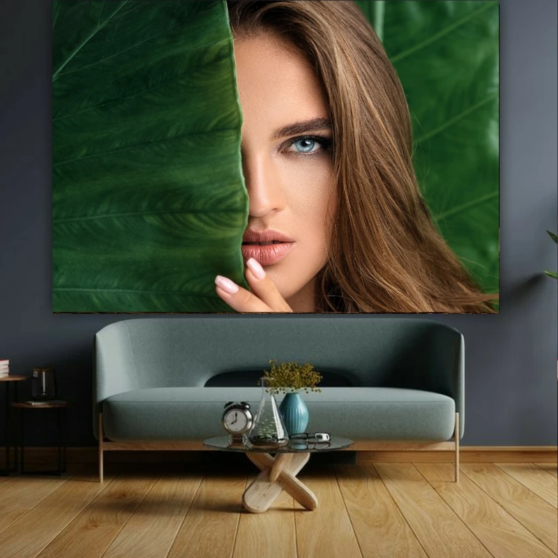  تابلو بوم طرح مخمل چهره دختر مدل چشم آبی کد BK22814