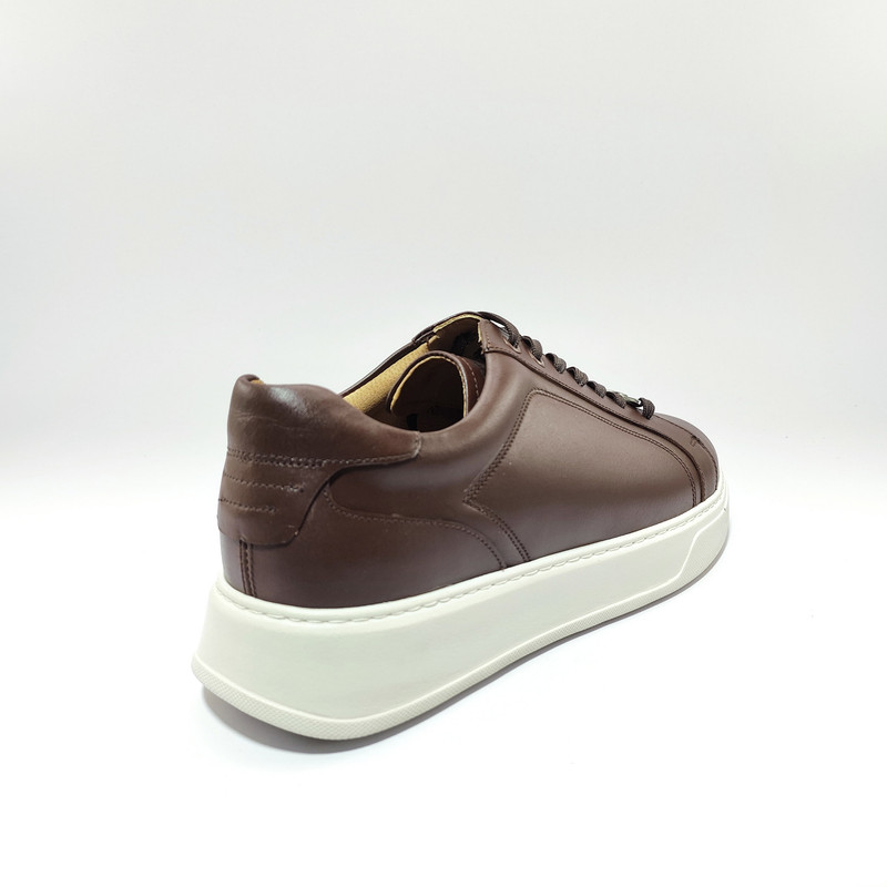 کفش روزمره زنانه کرمانی مدل چرم دستدوز طبیعی کد 42001z رنگ قهوه ای