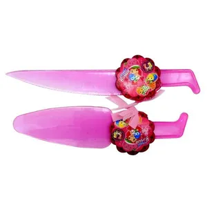 ست کارد و کفگیر سرو کیک مدل دختر توت فرنگی مجموعه 2 عددی