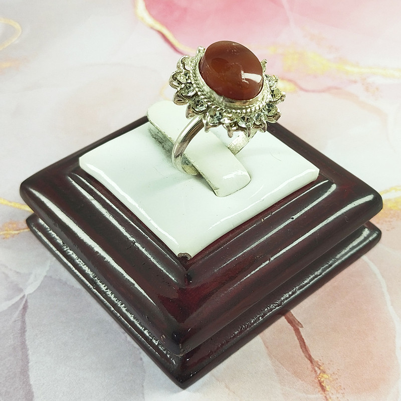 انگشتر نقره زنانه سلین کالا مدل عقیق یمنی کد 52