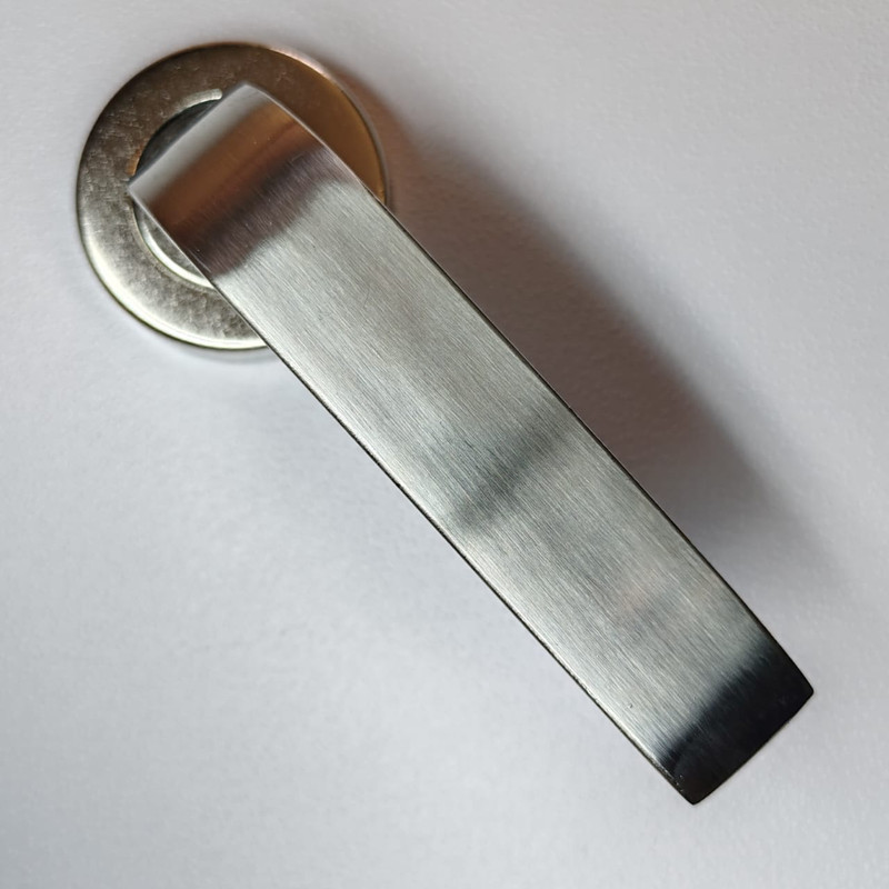 دستگیره در ضد سرقت بیسان مدل رادین چپ باز شو کد 1004