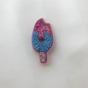 گل سینه زنانه مدل بستنی تابستونی