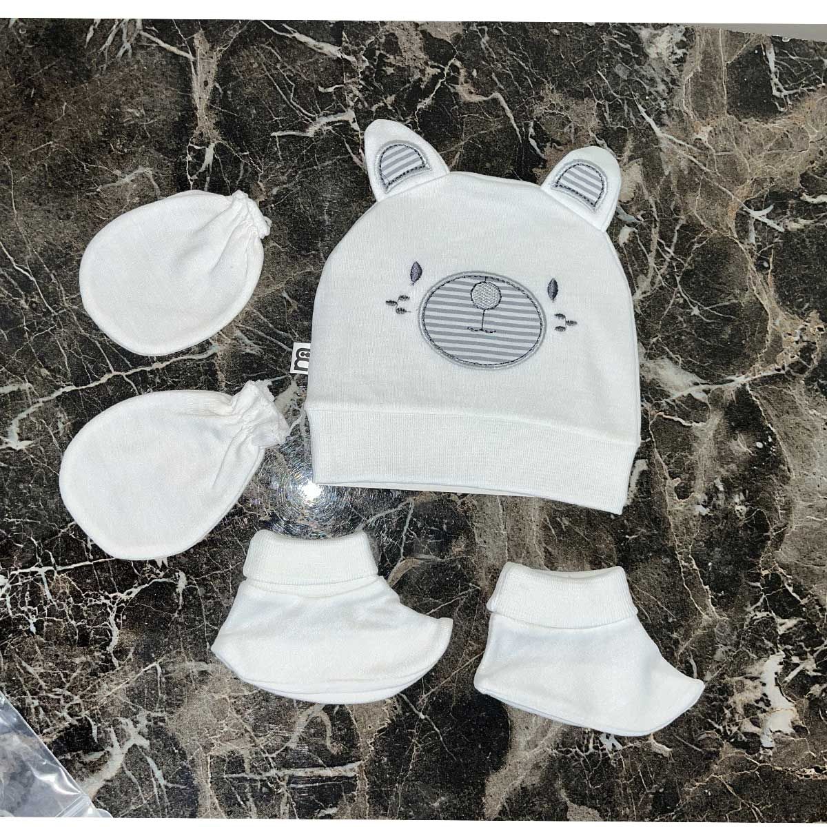 ست کلاه و دستکش و پاپوش نوزادی مادرکر مدل BabyCat -  - 2