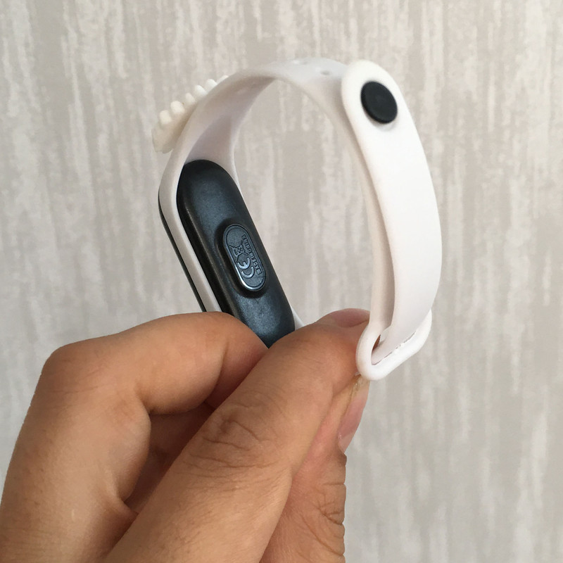 ساعت مچی دیجیتال بچگانه مدل ضد آب لمسی سیلکونی کد FLOWER WI TH 11 ساعت مچی دیجیتال بچگانه مدل ضد آب لمسی سیلکونی کد FLOWER WI TH 11