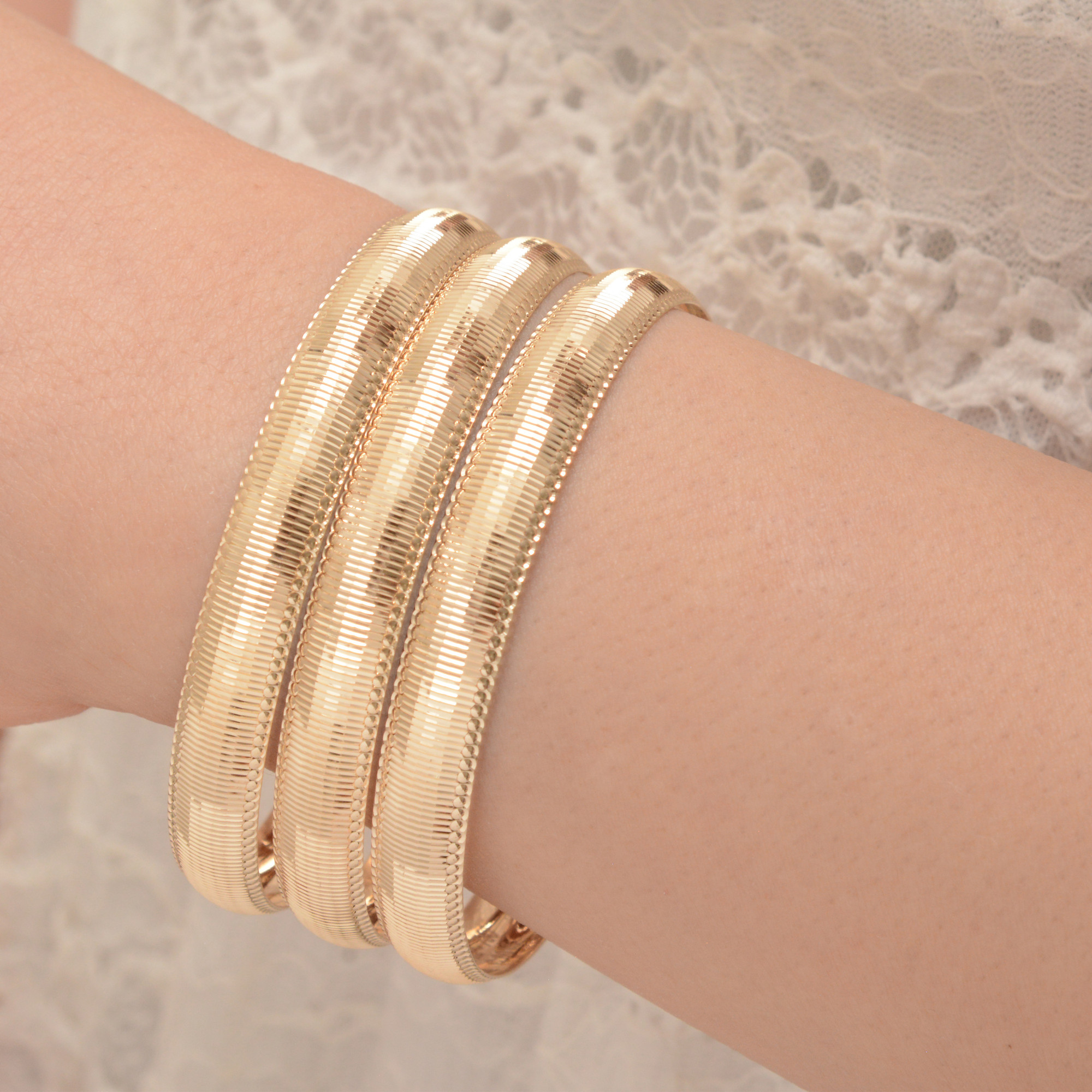 النگو طلا 18 عیار زنانه طلای مستجابی مدل اسپرلوس کد 6