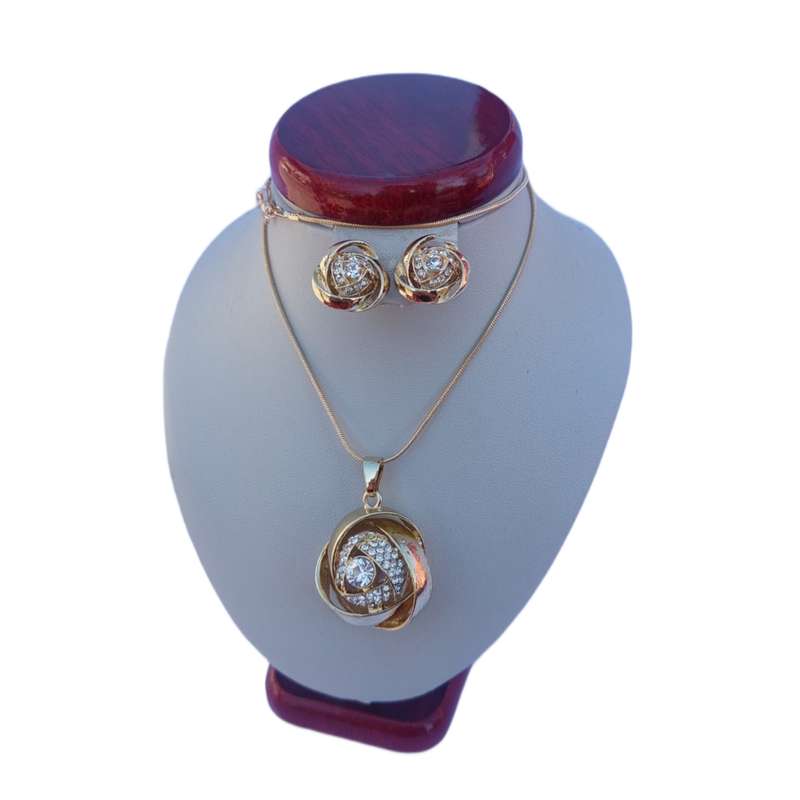 نیم ست زنانه مدل گل کد 01 نیم ست زنانه مدل گل کد 01