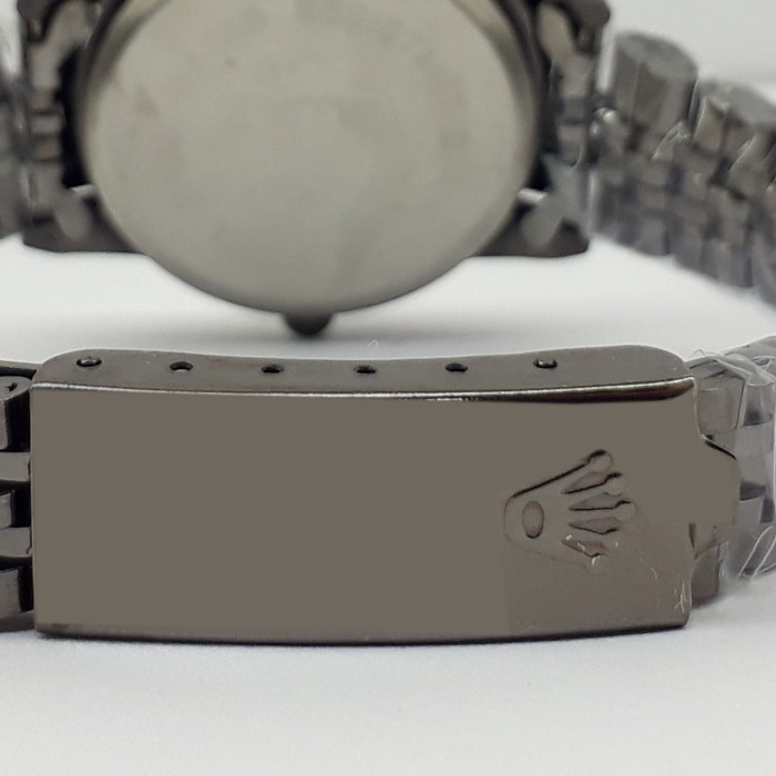 ساعت مچی عقربه ای زنانه والار مدل دیتی جاست کد w-b