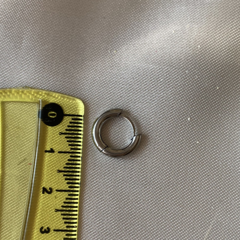 پیرسینگ گوش مدل حلقه ای ساده کد s