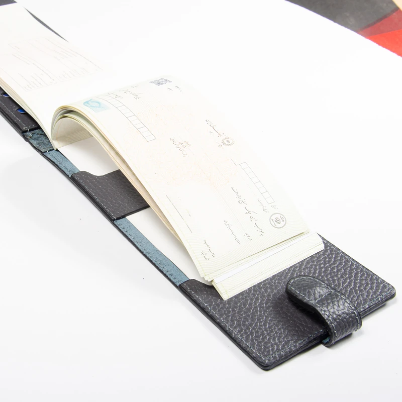 عکس شماره 27 : کیف دسته چک مردانه چرمینه اسپرت کد dd-79008