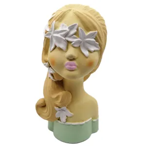 مجسمه مدل دختر و برگ کد 425