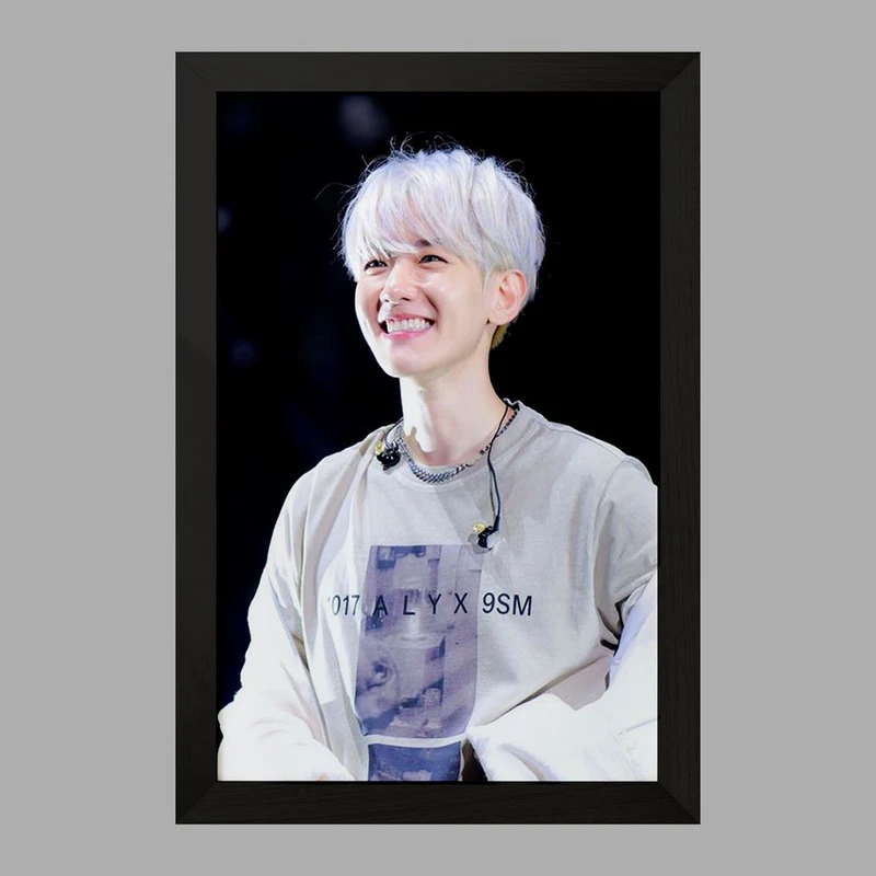 تابلو خندالو مدل بکهیون گروه اکسو EXO  کد 13622