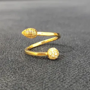  انگشتر طلا 18 عیار زنانه قیراط طرح اشک کد GH1532