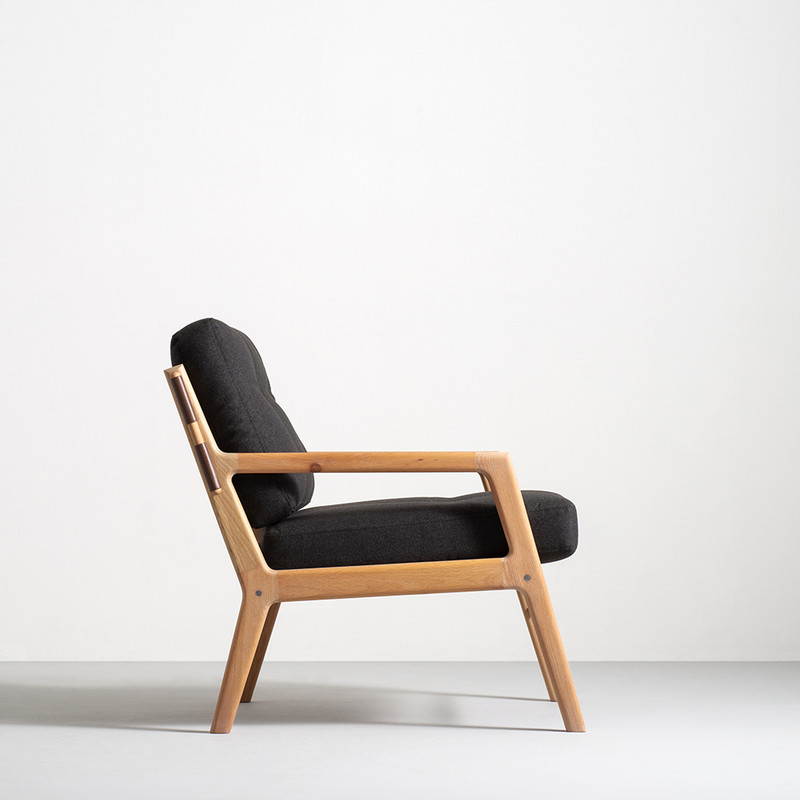 مبل تک نفره پیرو مدل بلاندو