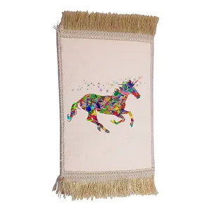 فرش ماشینی دیوارکوب مدل یونیکورن کد 53