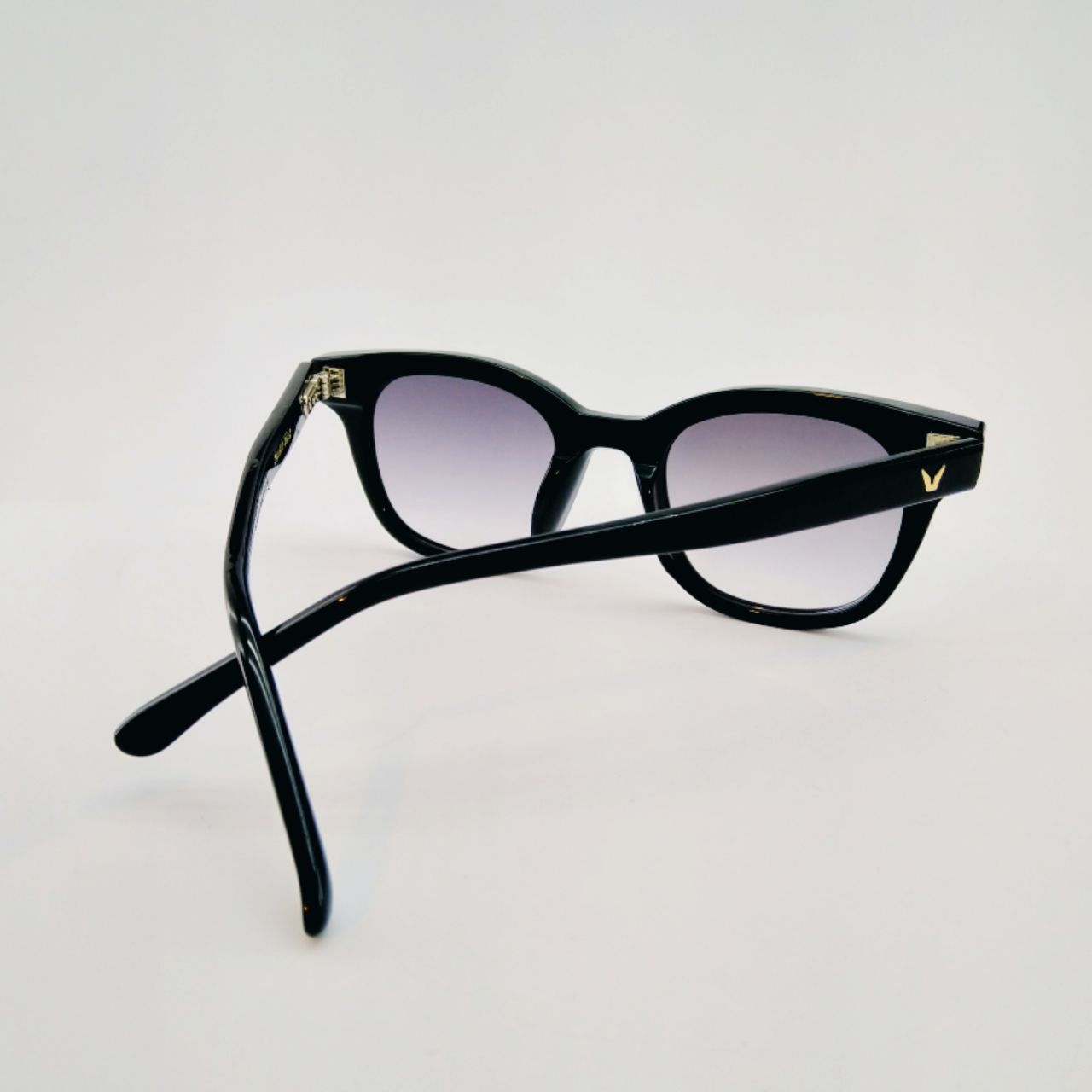 عینک آفتابی زنانه جنتل مانستر مدل South Side -  - 4