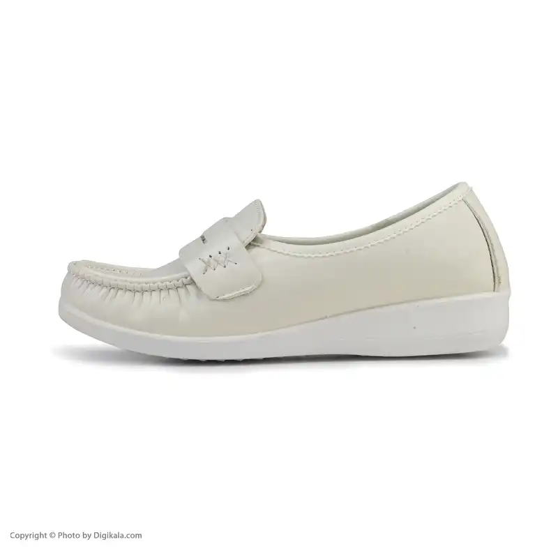کفش روزمره زنانه کروماکی مدل پرستاری کد km7477