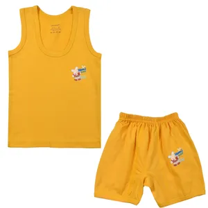 ست تاپ و شلوارک نوزادی روبین مدل 300 -4