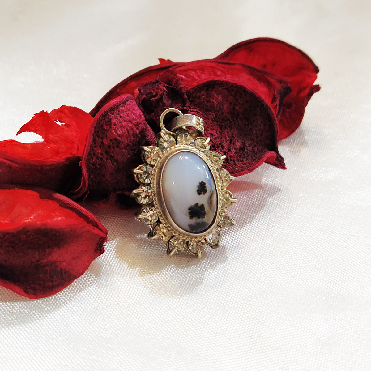 آویز گردنبند نقره زنانه سلین کالا مدل عقیق کد ce-As17