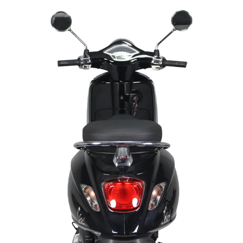 موتورسیکلت کبیر موتور مدل وسپا 170 سی سی سال 1404