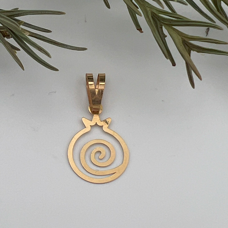 آویز گردنبند طلا 18 عیار زنانه گالری صادقی طرح انار