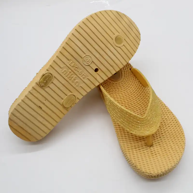 دمپایی لاانگشتی زنانه نیکتا مدل 012-Aklil-GD