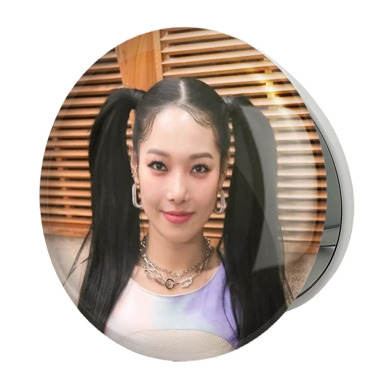 آینه جیبی خندالو طرح سومین گروه کارد KARD مدل تاشو کد 12411 