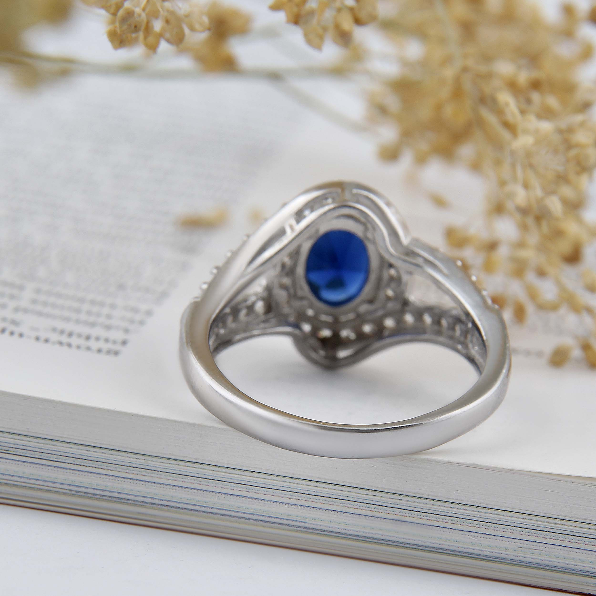 انگشتر نقره زنانه بازرگانی میلادی مدل سنگ کوارتز نگین برلیان بدون ریزش آبکاری رادیوم کد AWR_1575 انگشتر نقره زنانه بازرگانی میلادی مدل سنگ کوارتز نگین برلیان بدون ریزش آبکاری رادیوم کد AWR_1575