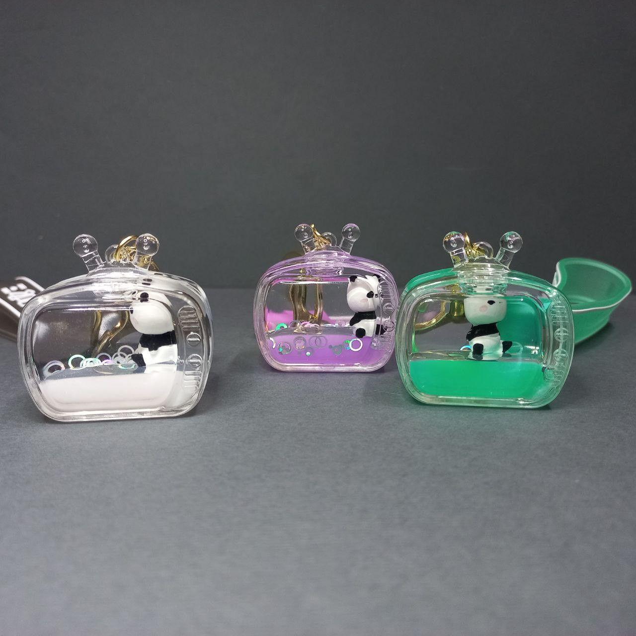 جاکلیدی دخترانه مدل آکواریومی طرح پاندا کد 01 جاکلیدی دخترانه مدل آکواریومی طرح پاندا کد 01