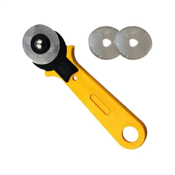 کاتر برش چرم مدل DAISHU به همراه 2 عدد تیغ