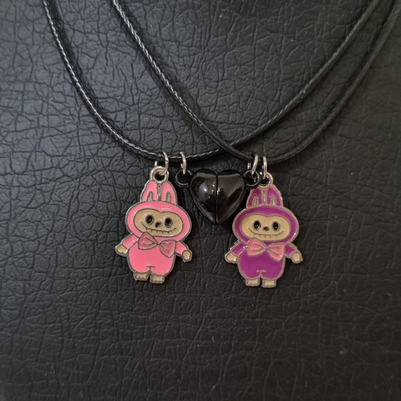گردنبند دخترانه مدل دوستی لبوبو مگنتی مجموعه 2 عددی