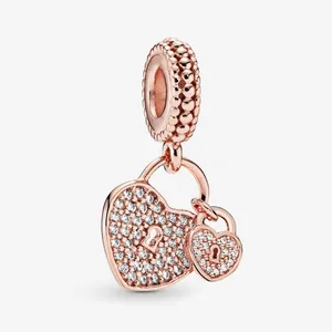آویز دستبند و گردنبند نقره زنانه پاندورا مدل Pave Heart Padlocks Dangle