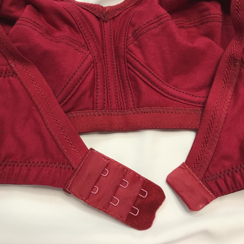 سوتین زنانه شارمین مدل نخی دور بسته رنگ زرشکی