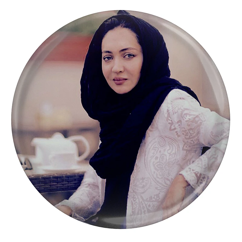 مگنت طرح بازیگر نیکی کریمی مدل S8926
