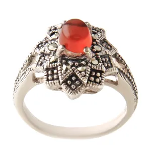 انگشتر نقره زنانه مدل عقیق کد AW_542