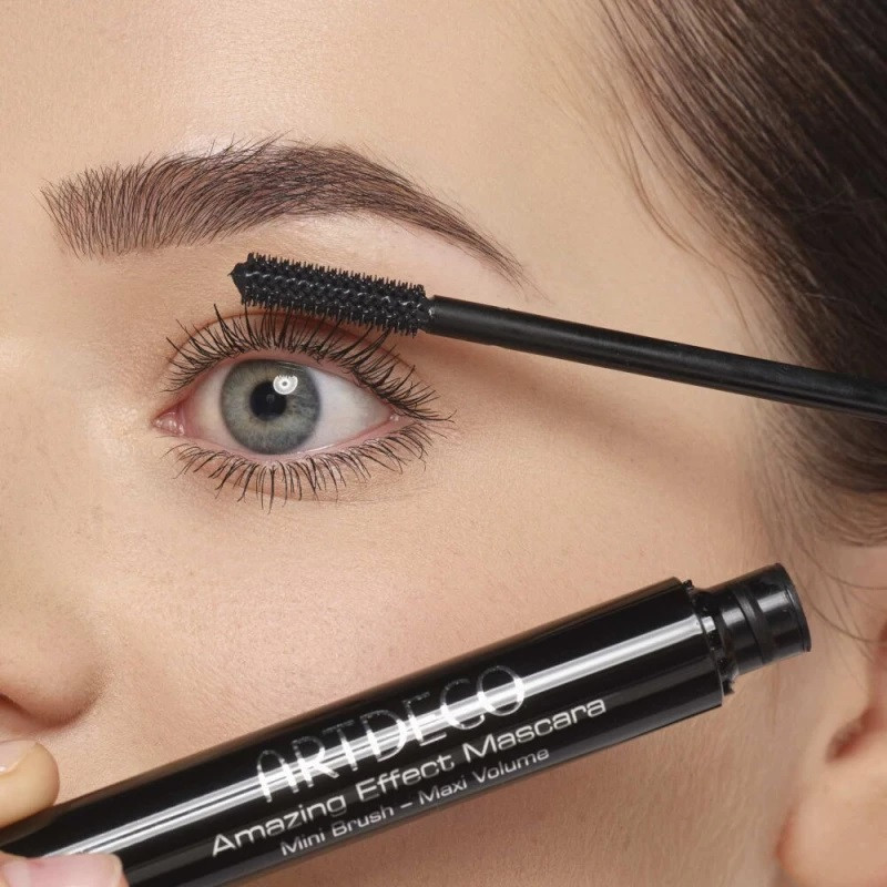 ریمل آرت دکو مدل mini brush edition شماره 01