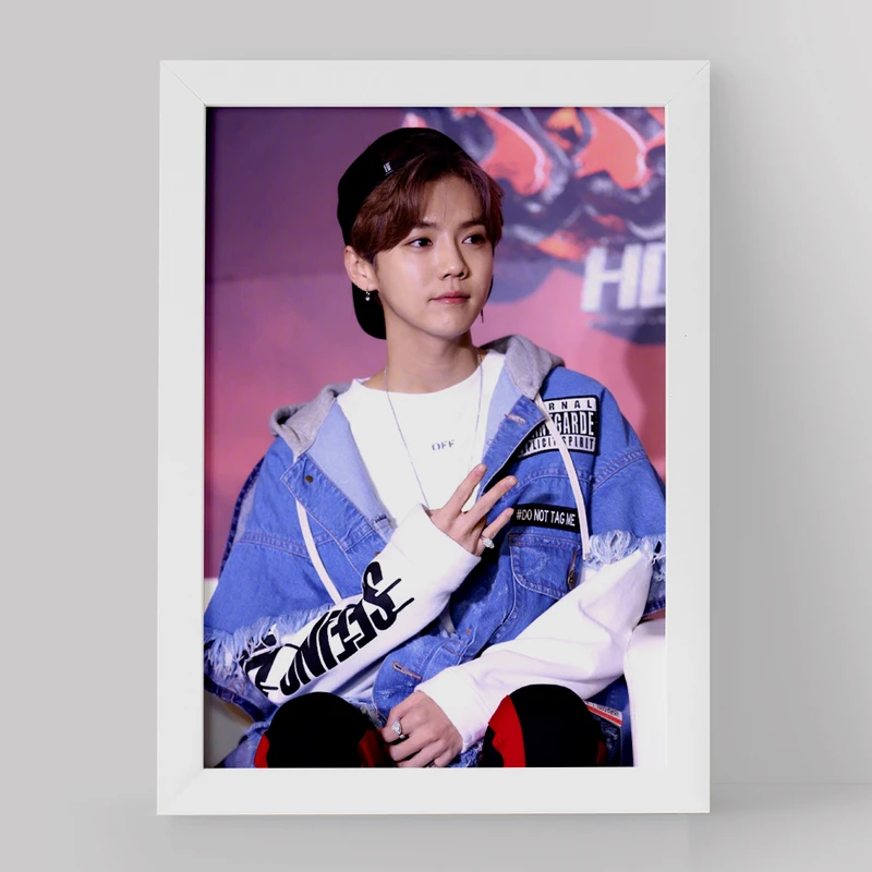 تابلو خندالو مدل لوهان گروه اکسو EXO کد 13539