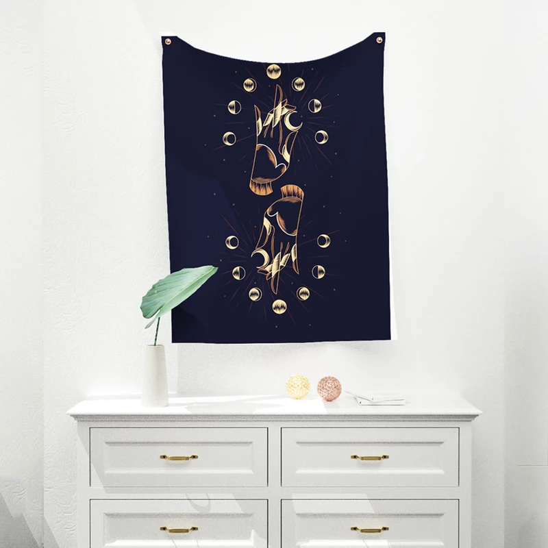 پوستر پارچه ای طرح دست و ماه مدل Q2B1033