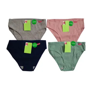 شورت زنانه یوکین مدل کبریتی 01 بسته 4 عددی